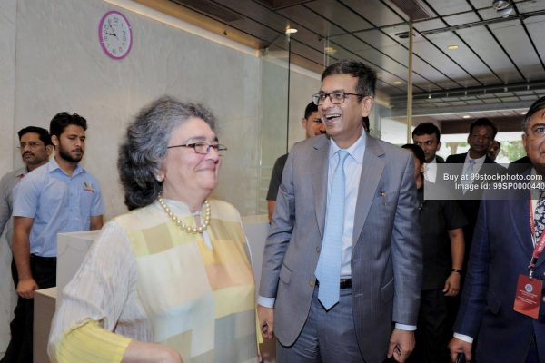 Stock Photo of CJI D Y Chandrachud with Zia Mody Type 2| 99 Stock Photo